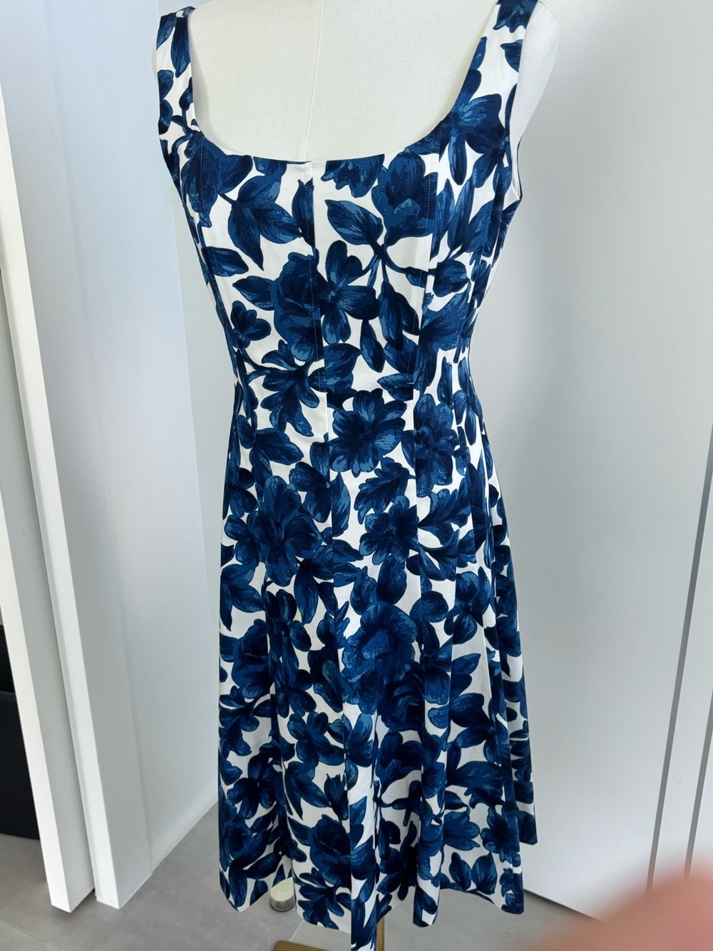 Jones Studio White Dress with Navy Floral Print